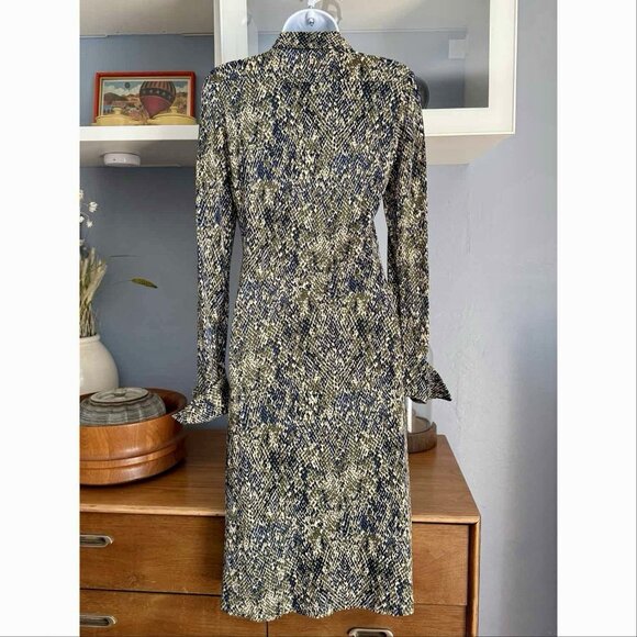 Diane Von Furtenberg 70s style Snake Print Silk Jersey Shirt Dress Size 4 - Picture 3 of 8